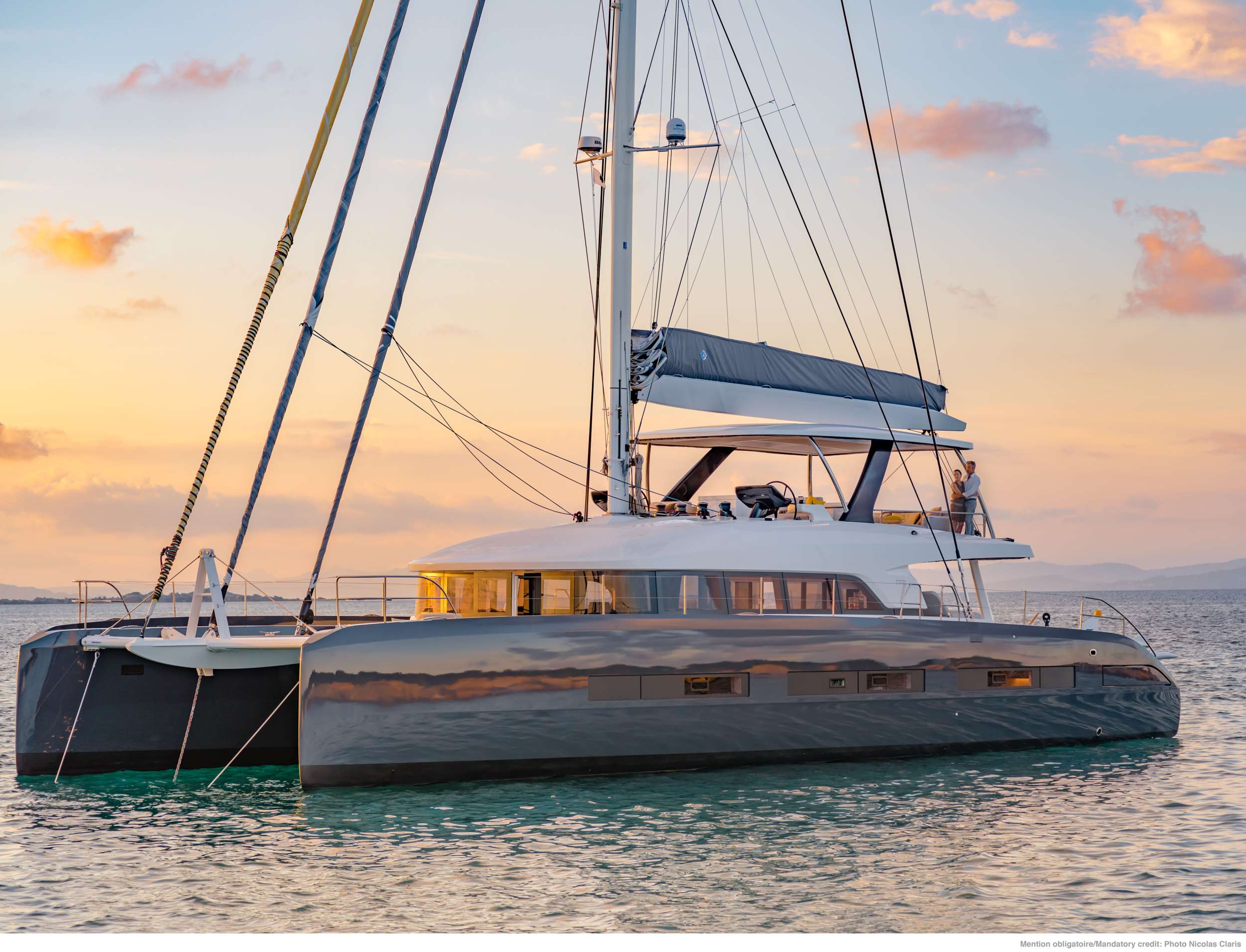 Yacht Charter MANE et NOCTE | Ritzy Charters