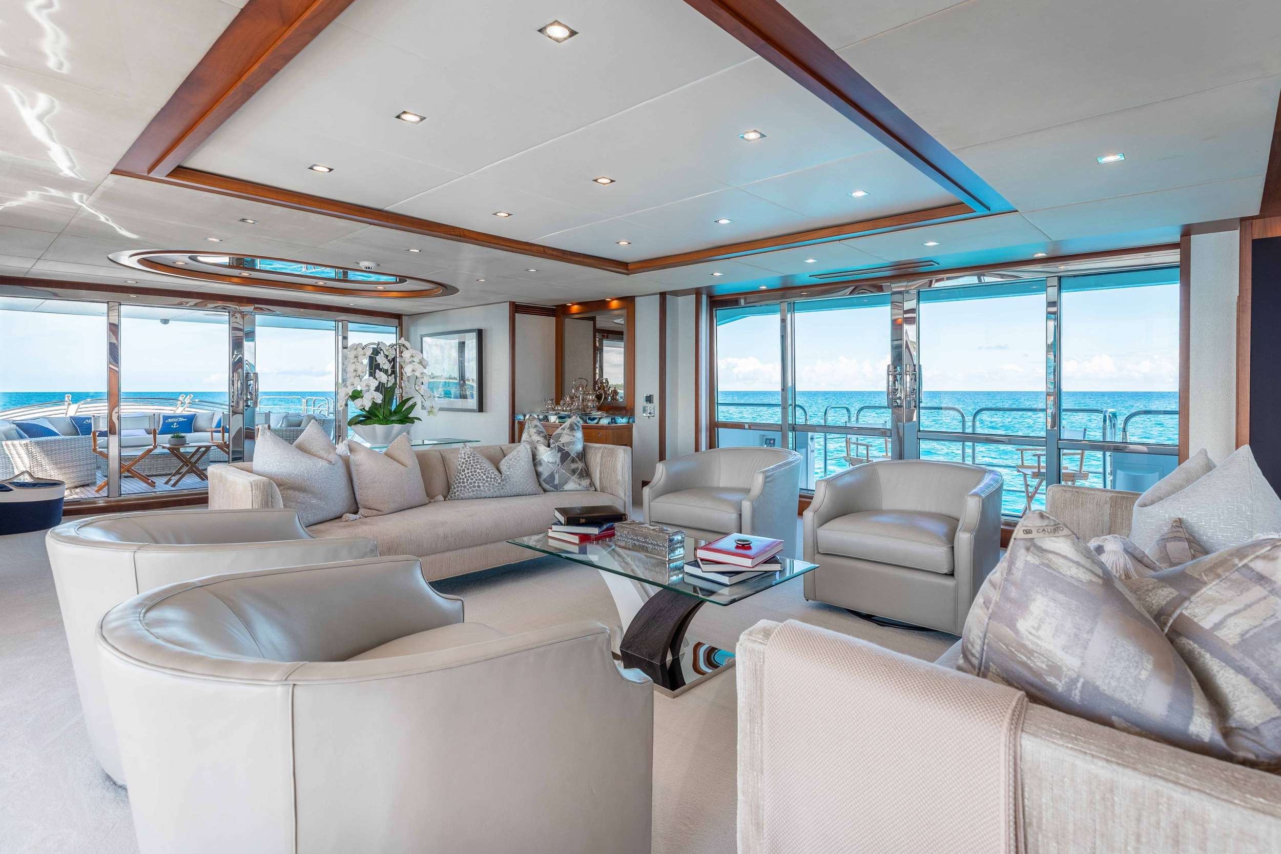 Features Sliding Doors on Either Side