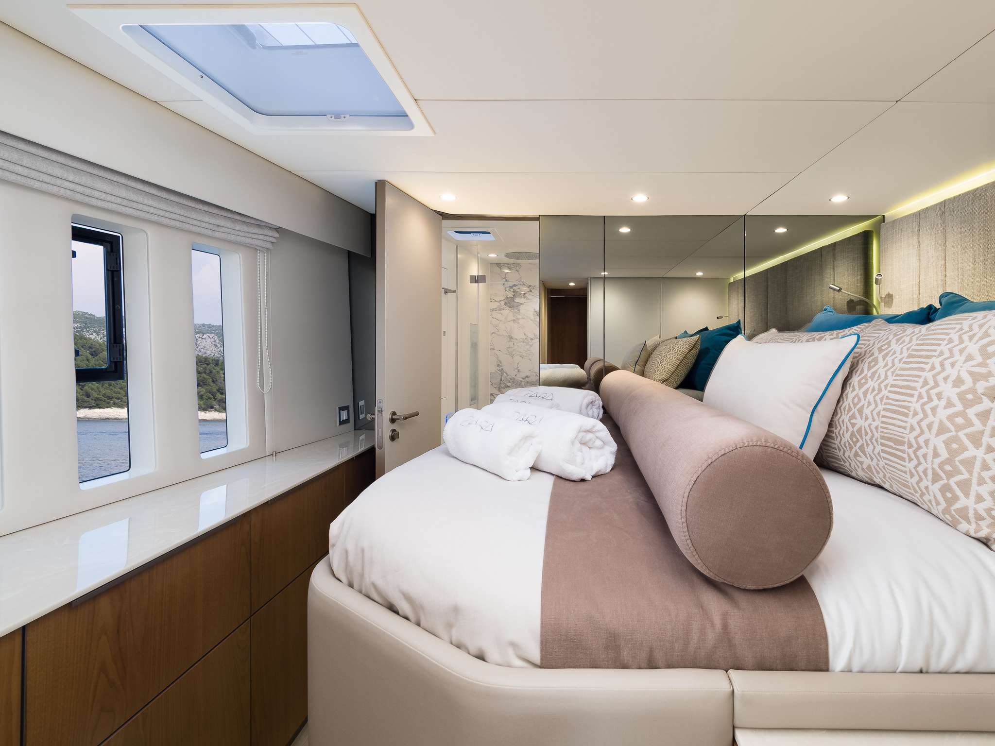Sunreef 50 ZARA  Master Cabin