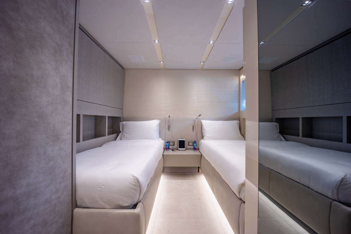 PHOENIX Yacht Charter - Guest Stateroom