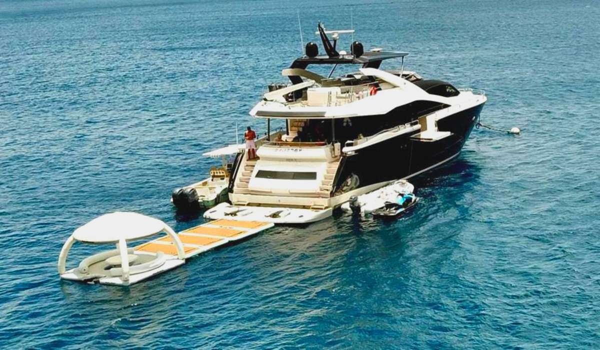 M/Y SYNERGY Yacht Charter - Galley