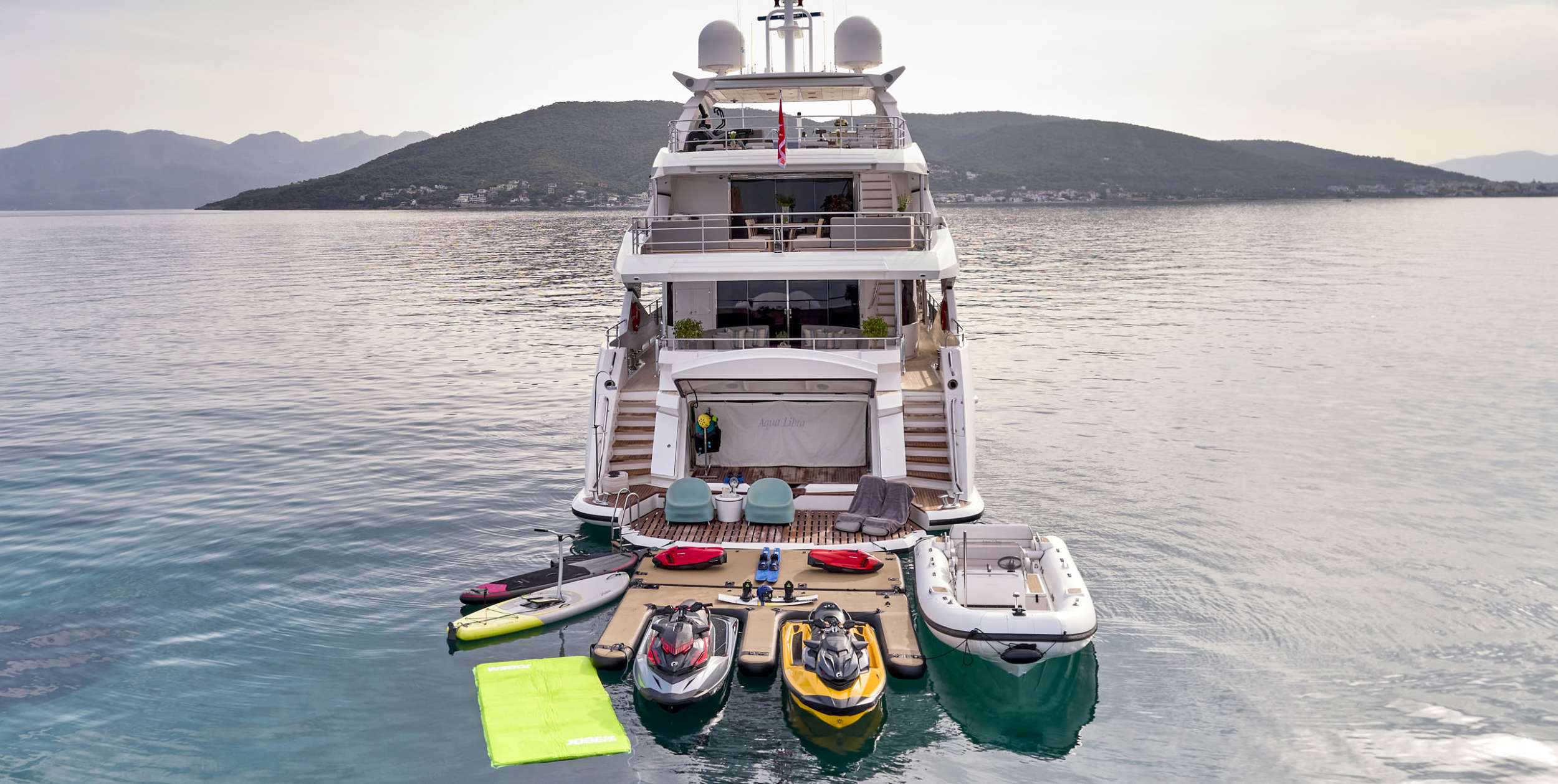 AQUA LIBRA Yacht Charter - Twin Convertible to double