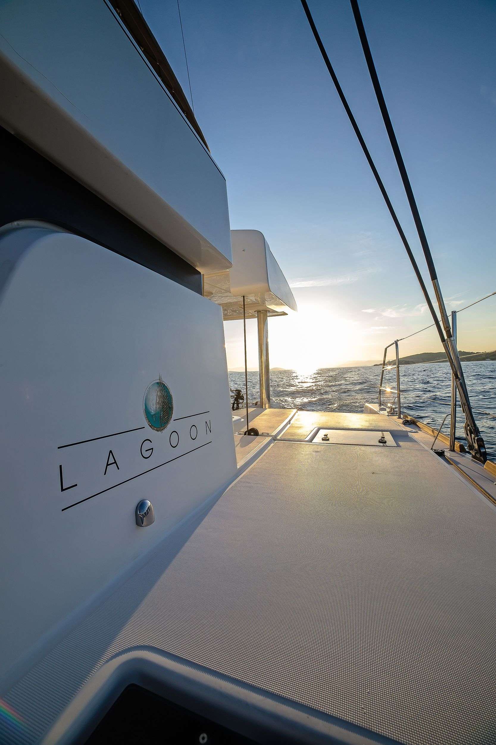 WHITE PEARL | Photo 12