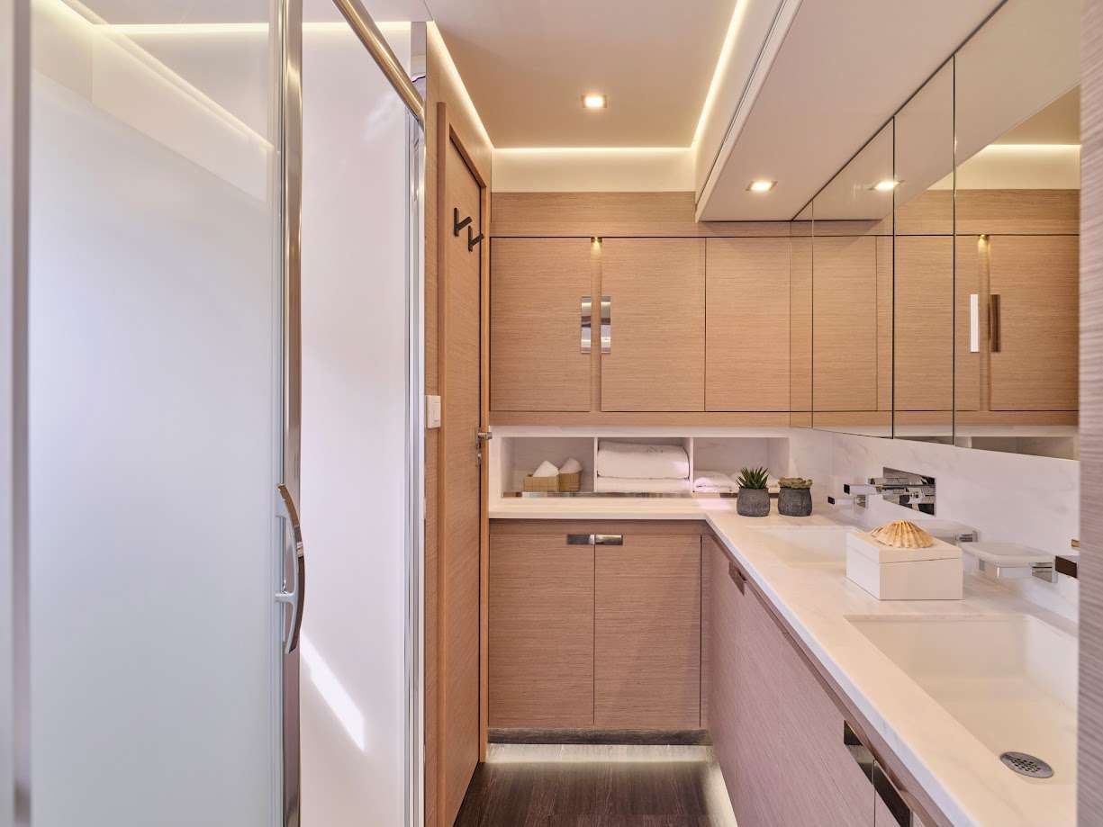 Master Cabin Bathroom