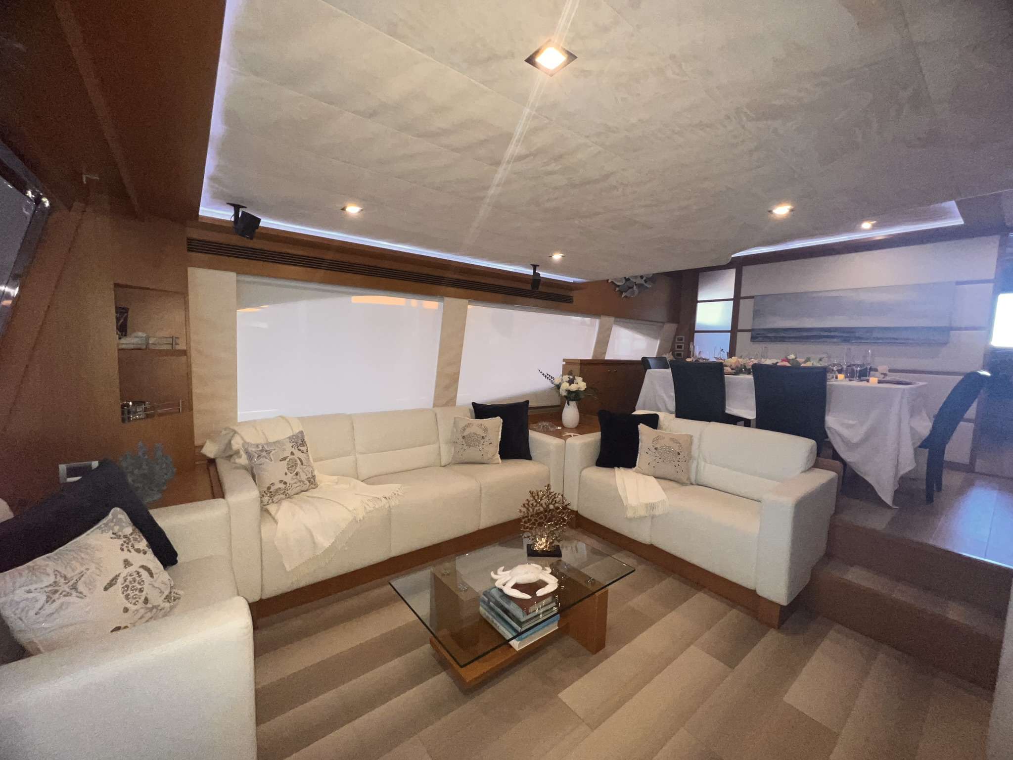 DESTINY Yacht Charter - Main Salon