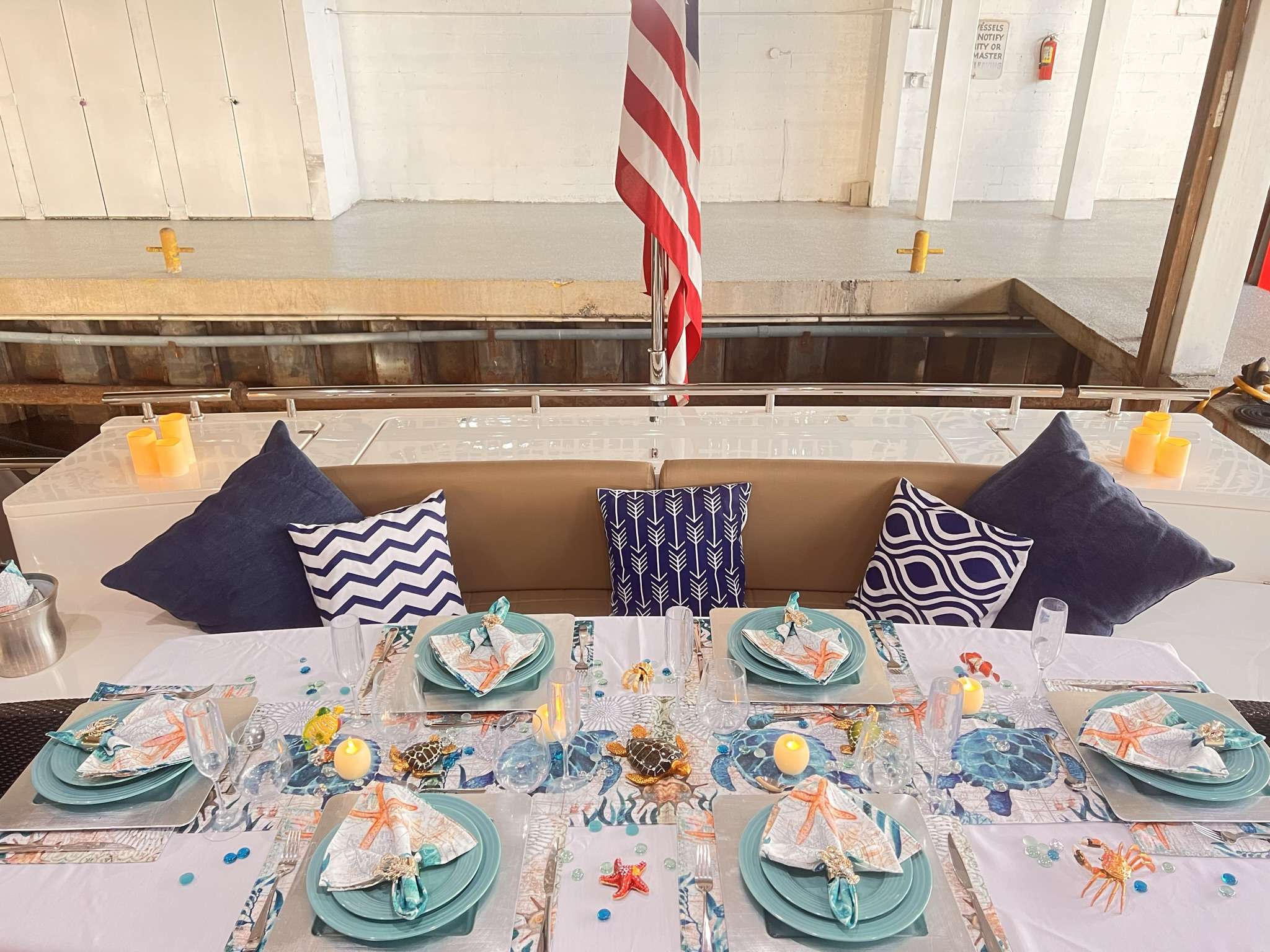 DESTINY Yacht Charter - Aft Deck Dining