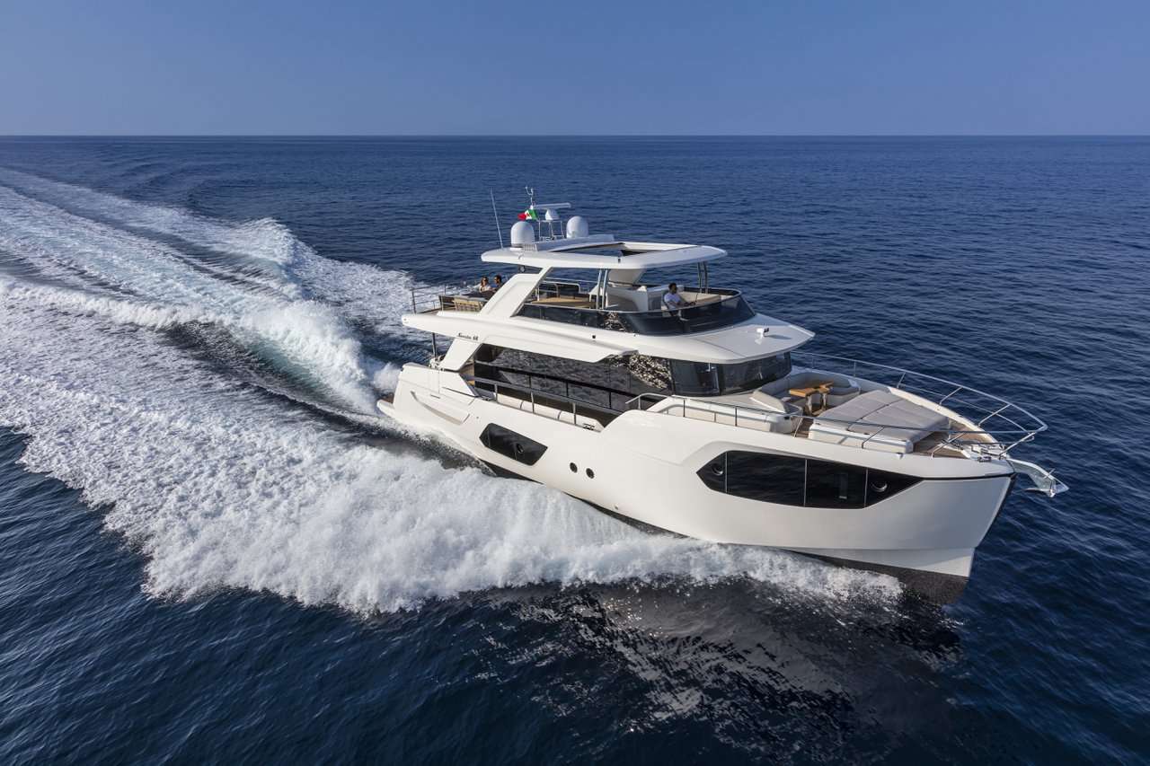 Yacht Charter Navetta 68 A4A | Ritzy Charters