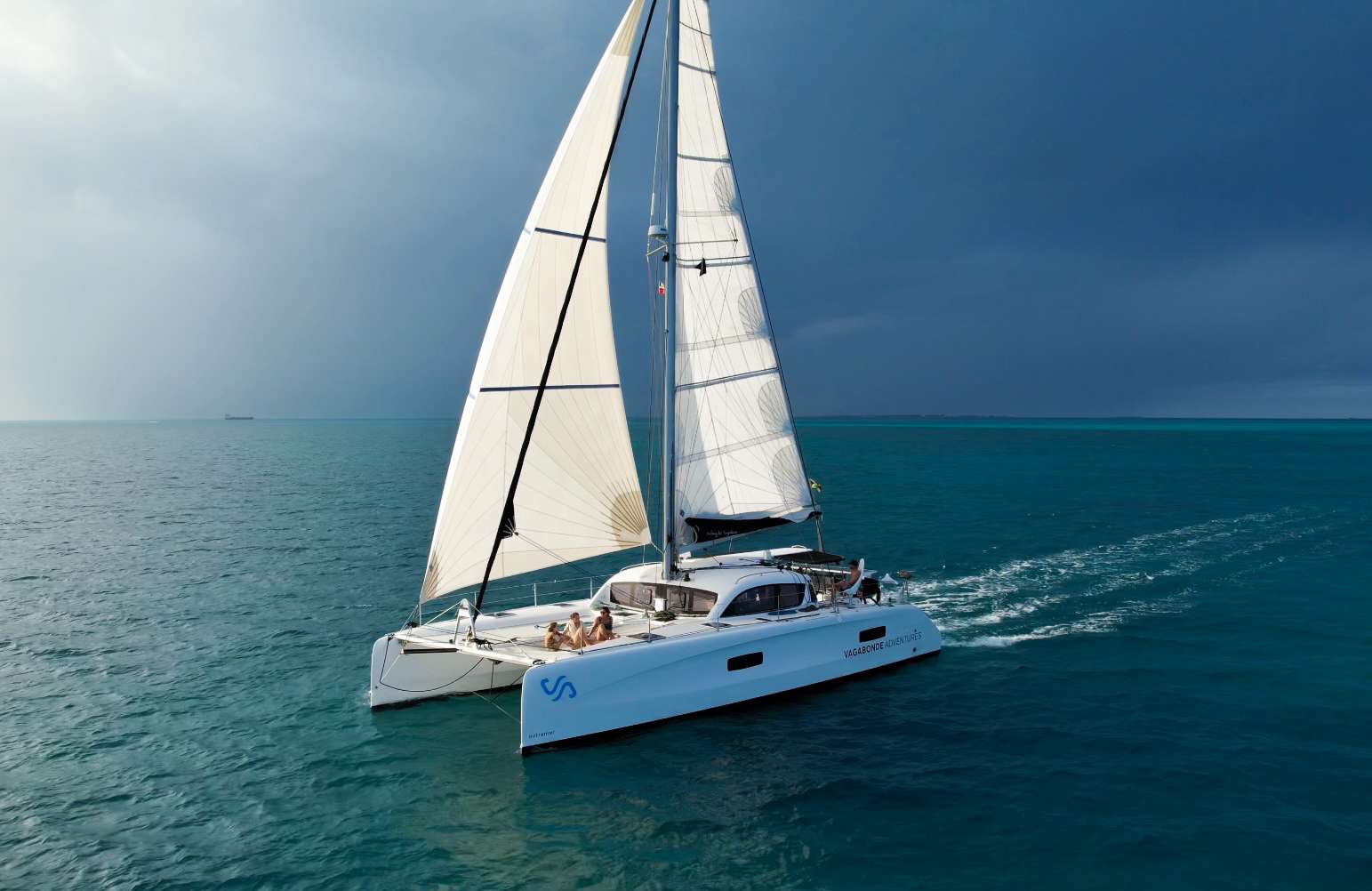 Yacht Charter La Vagabonde | Ritzy Charters