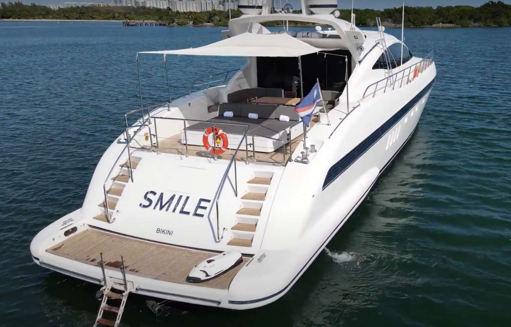 SMILE Yacht Charter - Aft Lounge
