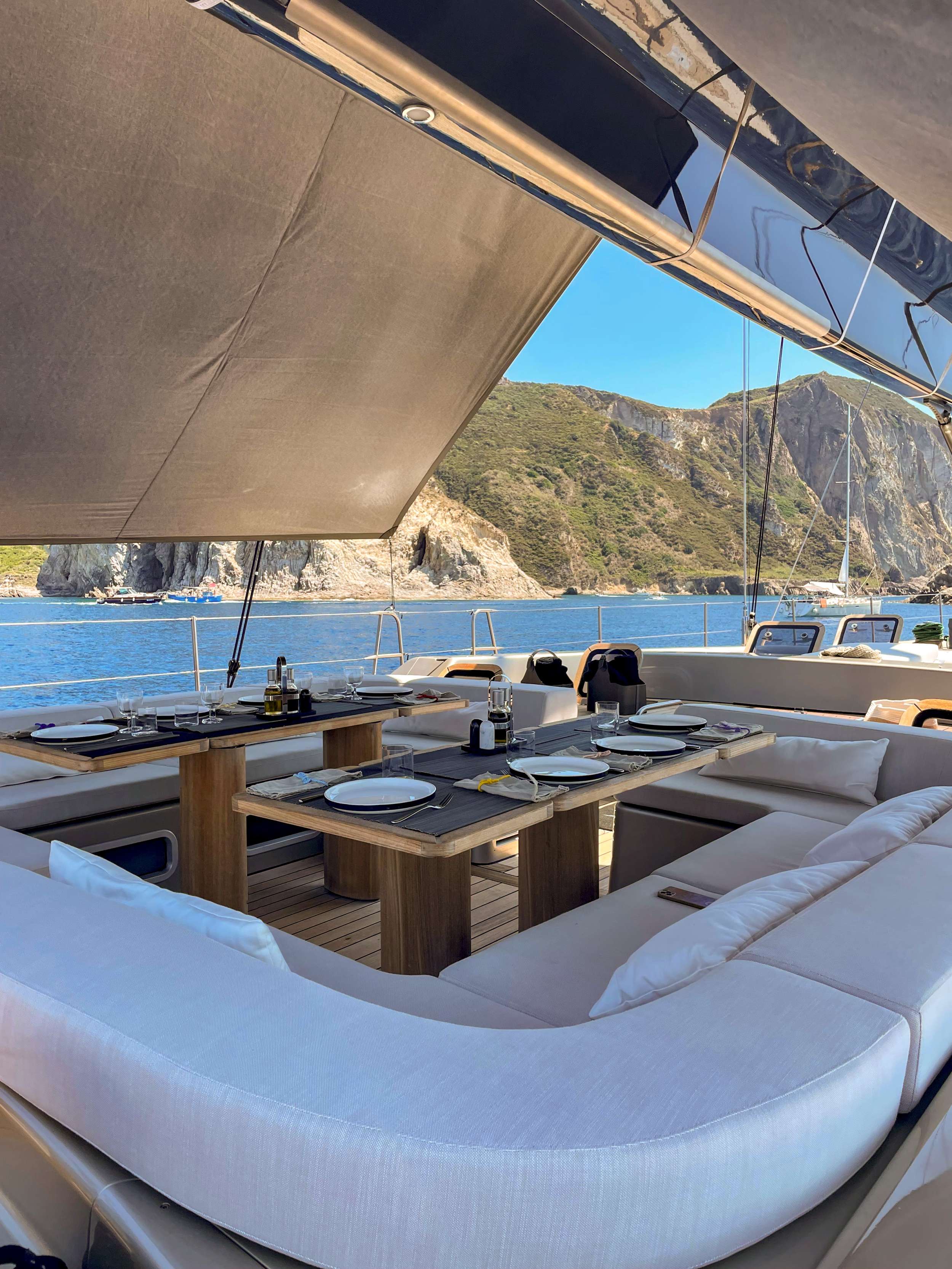 Al fresco dining