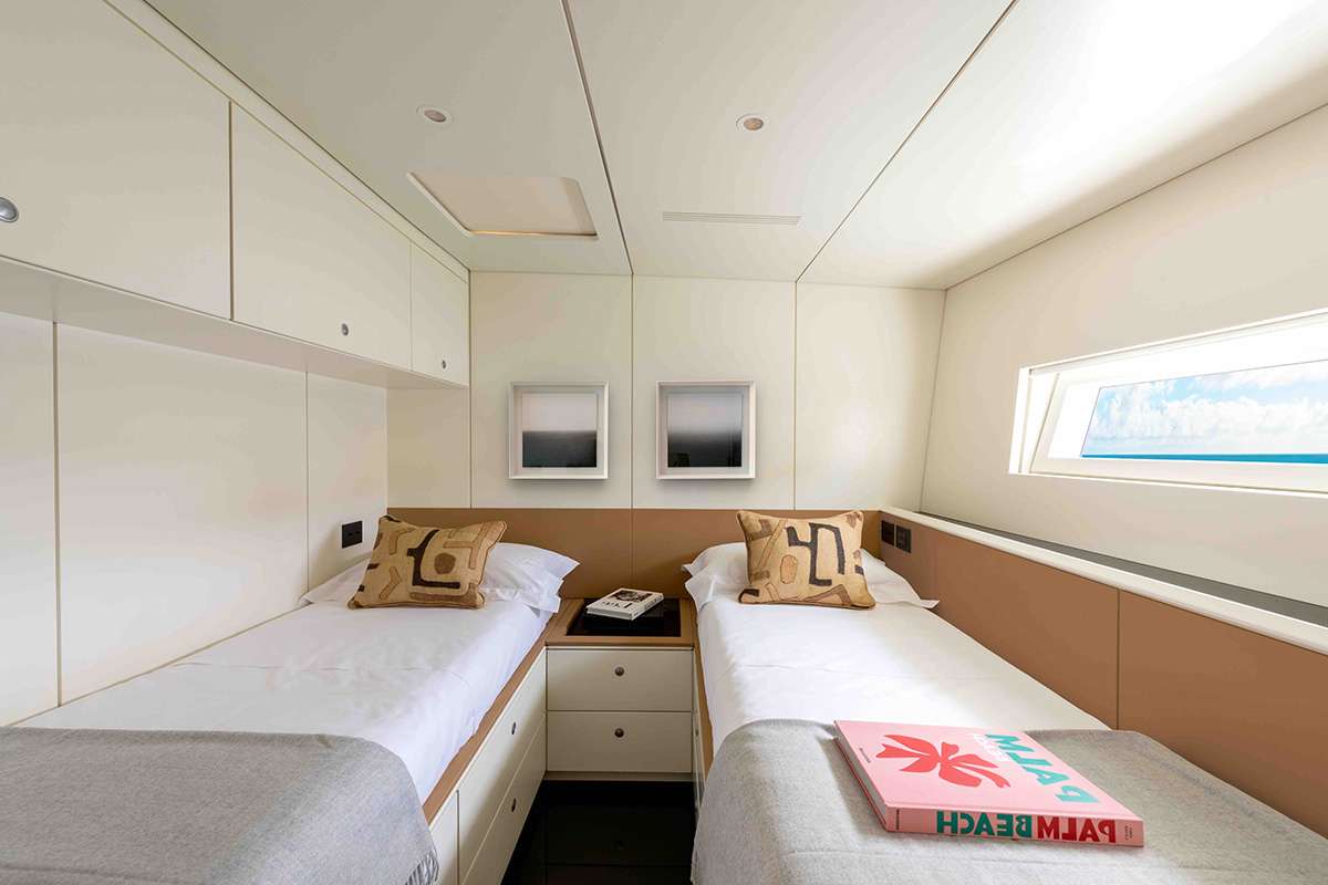 Twin cabin
