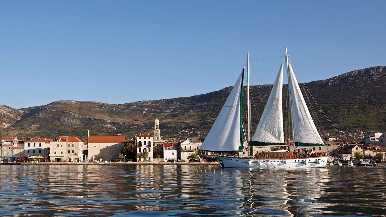 Queen of Adriatic Yacht Charter - Ritzy Charters