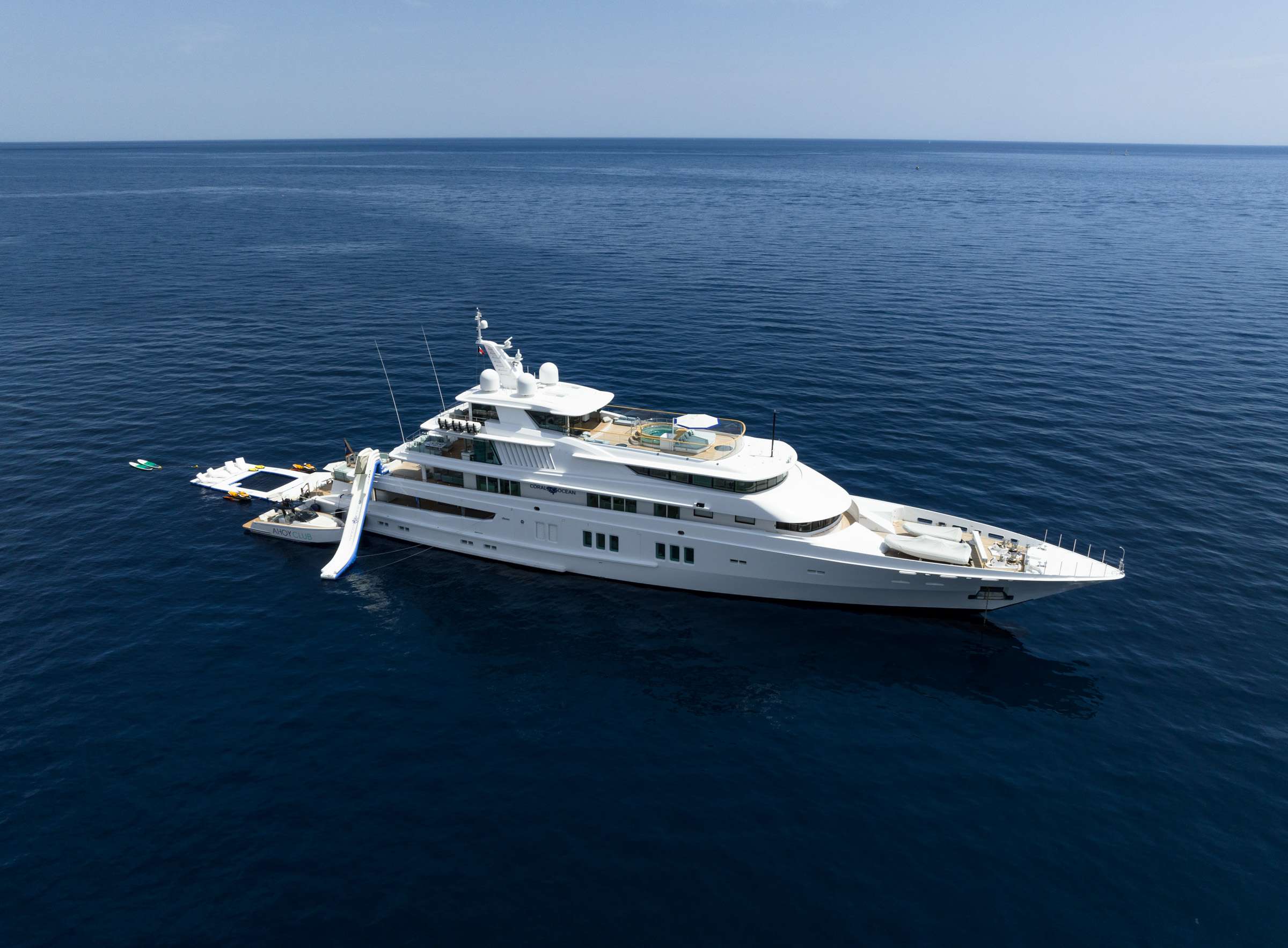 Yacht Charter CORAL OCEAN | Ritzy Charters