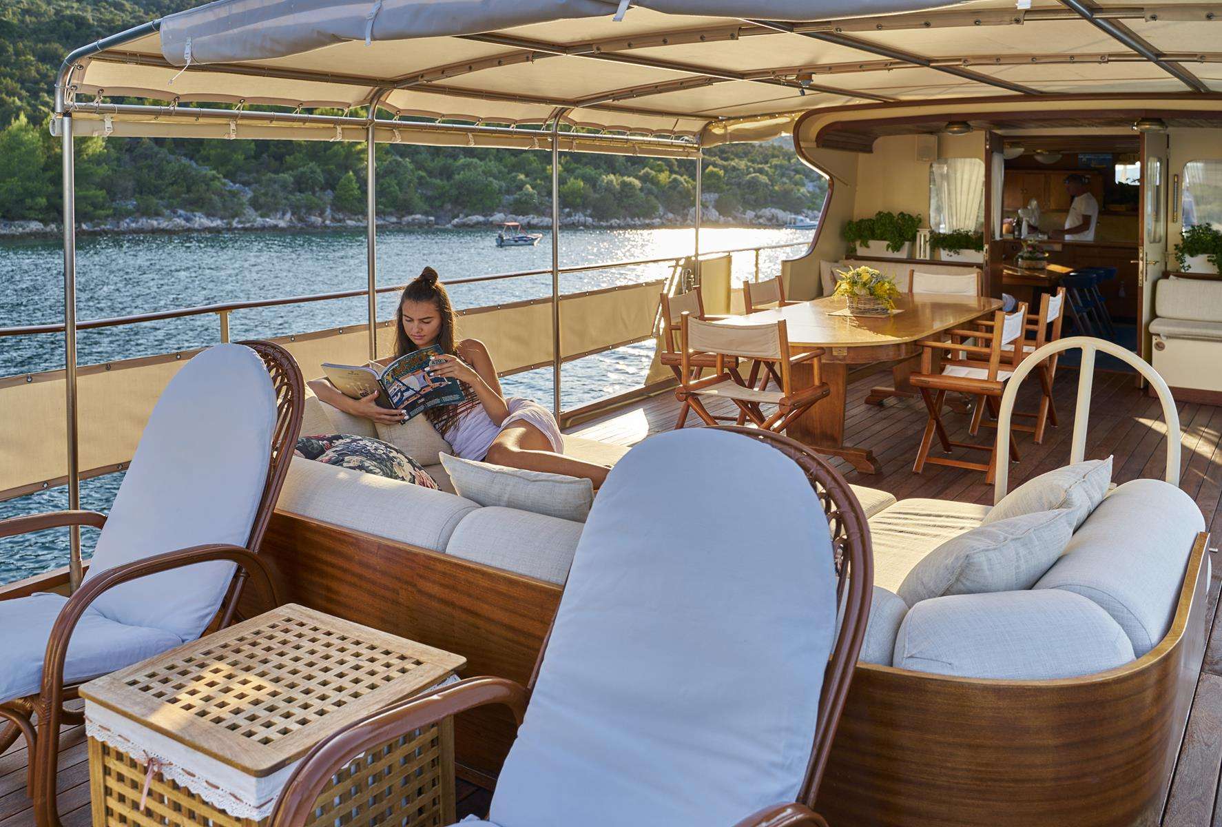 Play Fellow | Photo 14