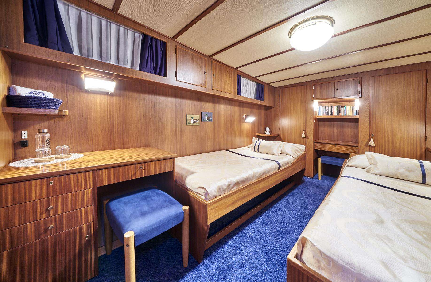 Play Fellow | Photo 7