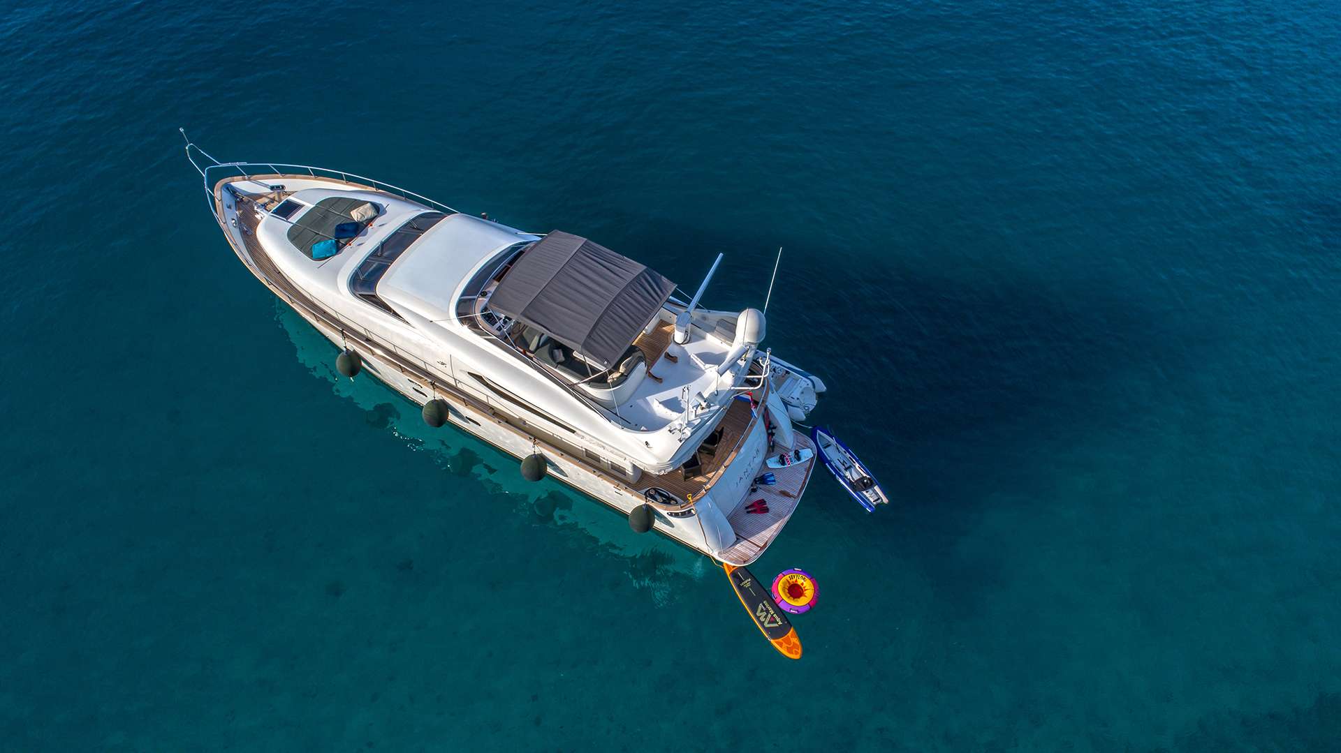 Yacht Charter JANTAR | Ritzy Charters