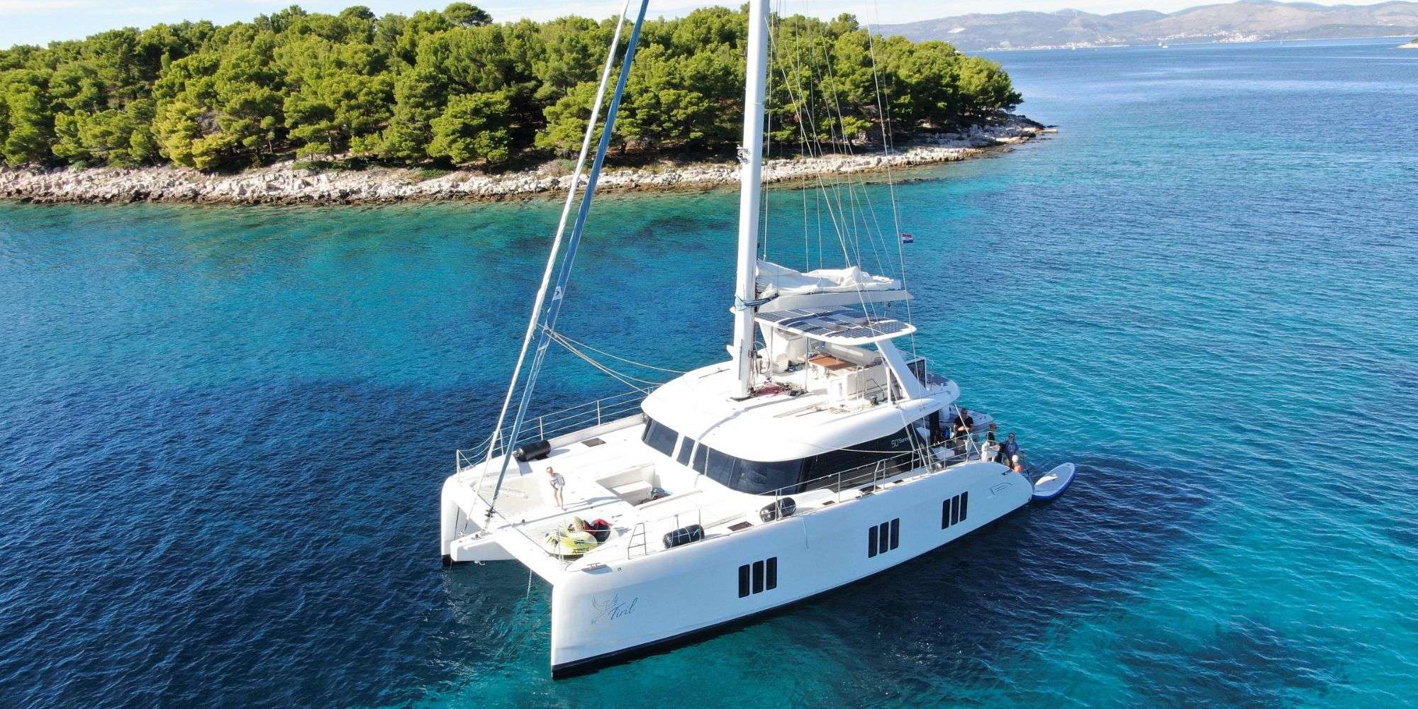 49′ Sunreef Yachts TIRIL For Charter