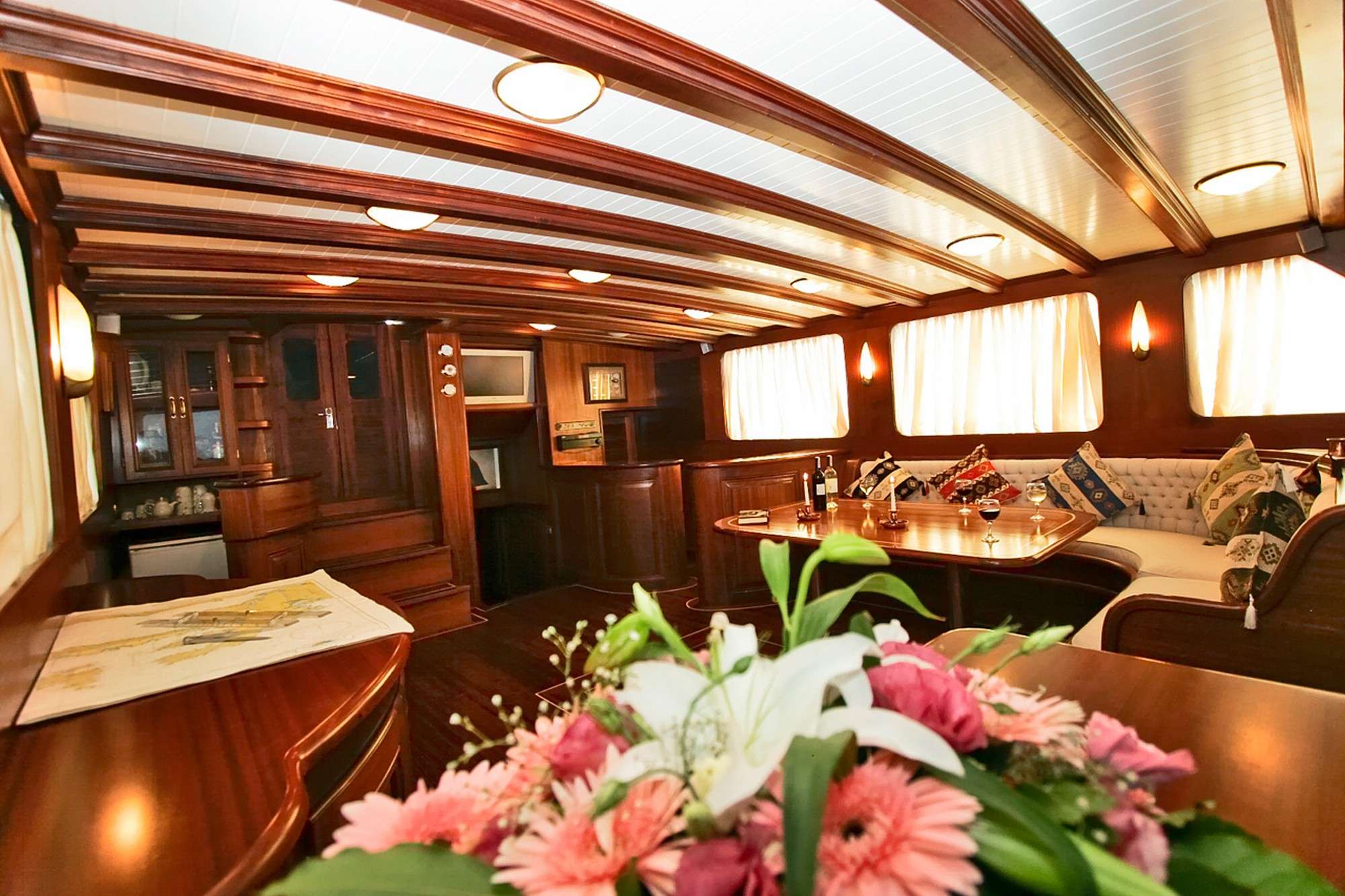 SILVER STAR 2 | Photo 2