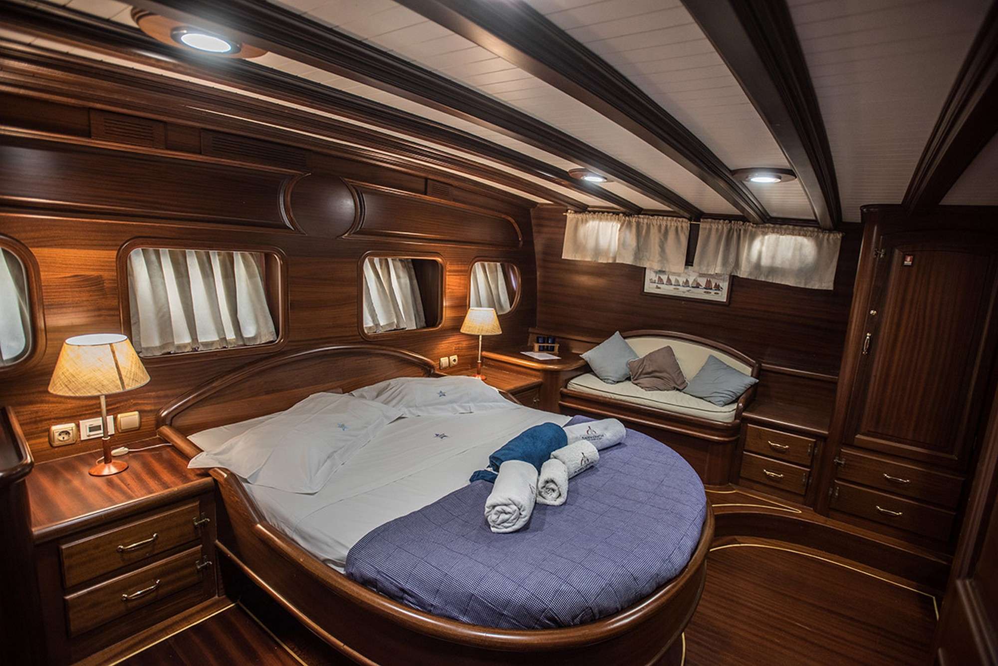 SILVER STAR 2 | Photo 6