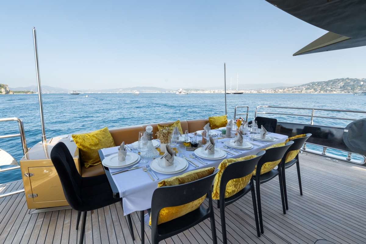 Claremont - Aft deck