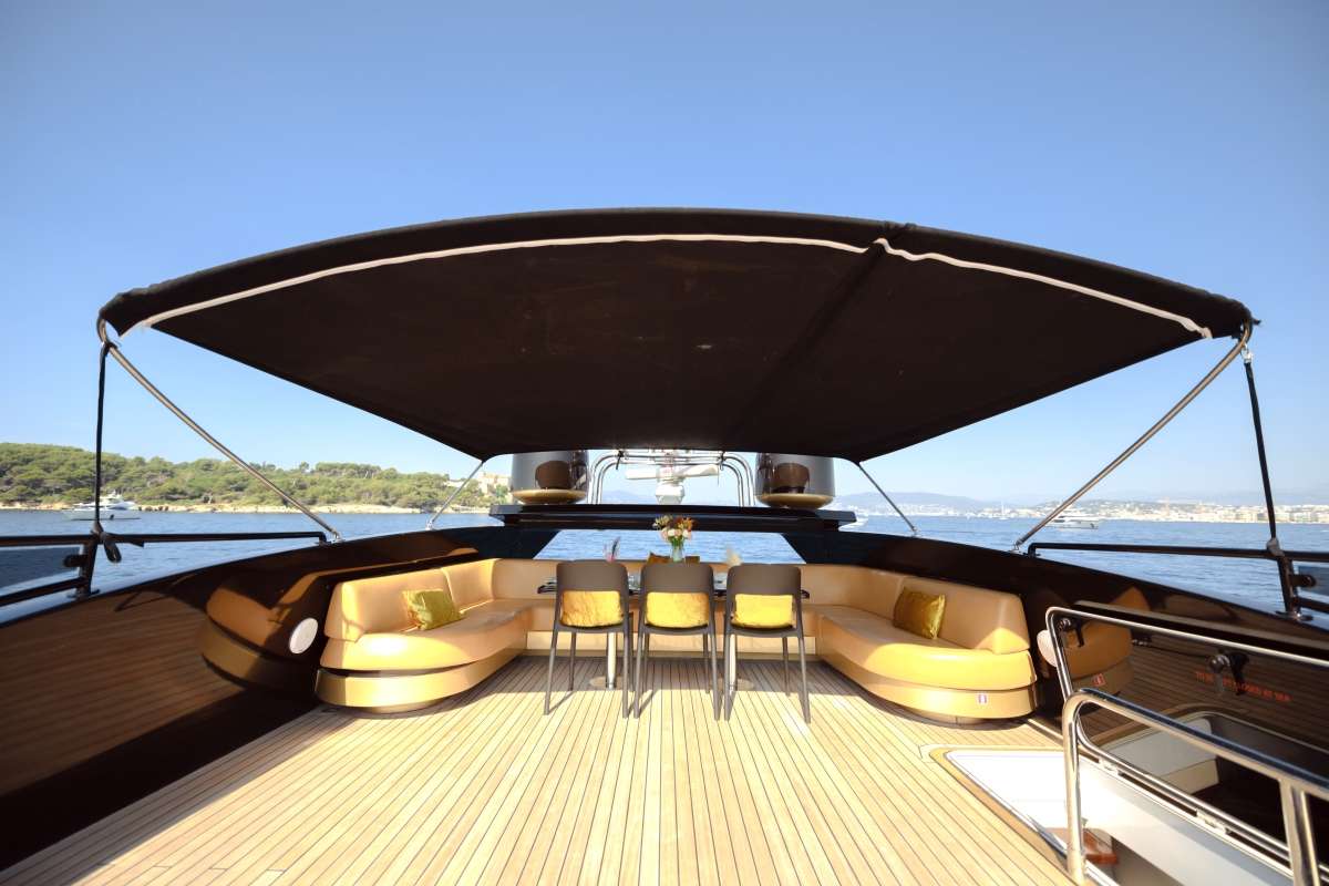 Claremont - Sun Deck