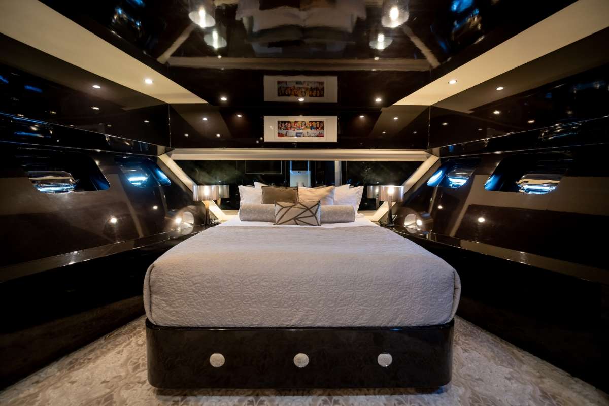 Claremont - VIP Cabin