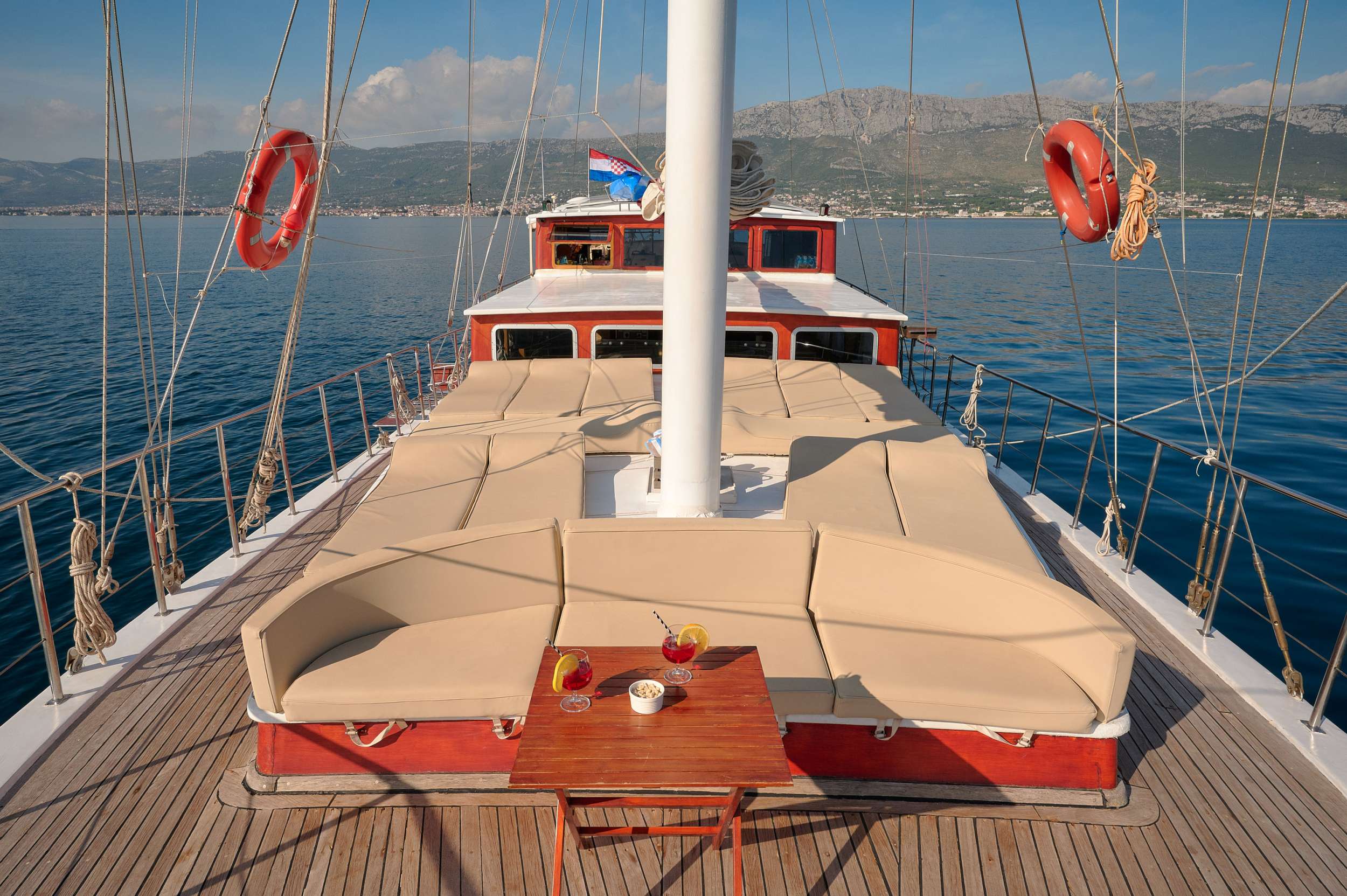 8836brochure13