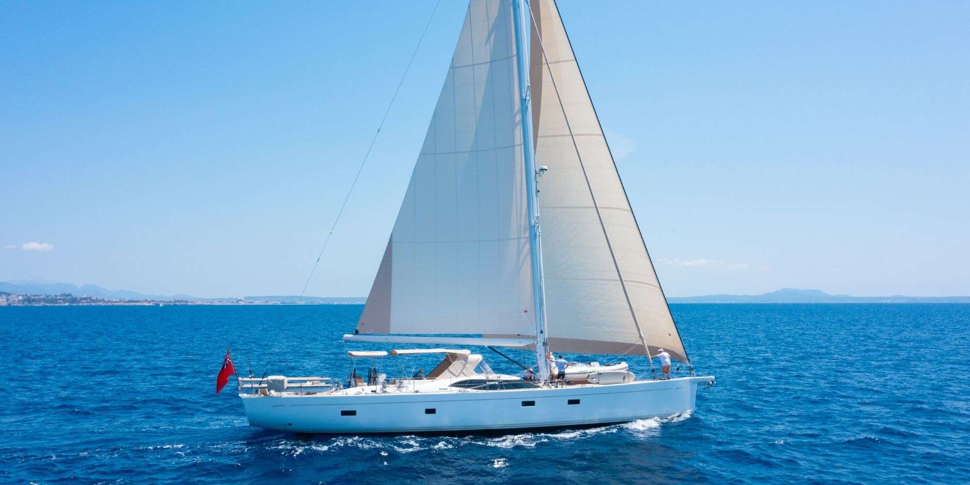 82′ Oyster Marine CHAMPAGNE HIPPY For Charter