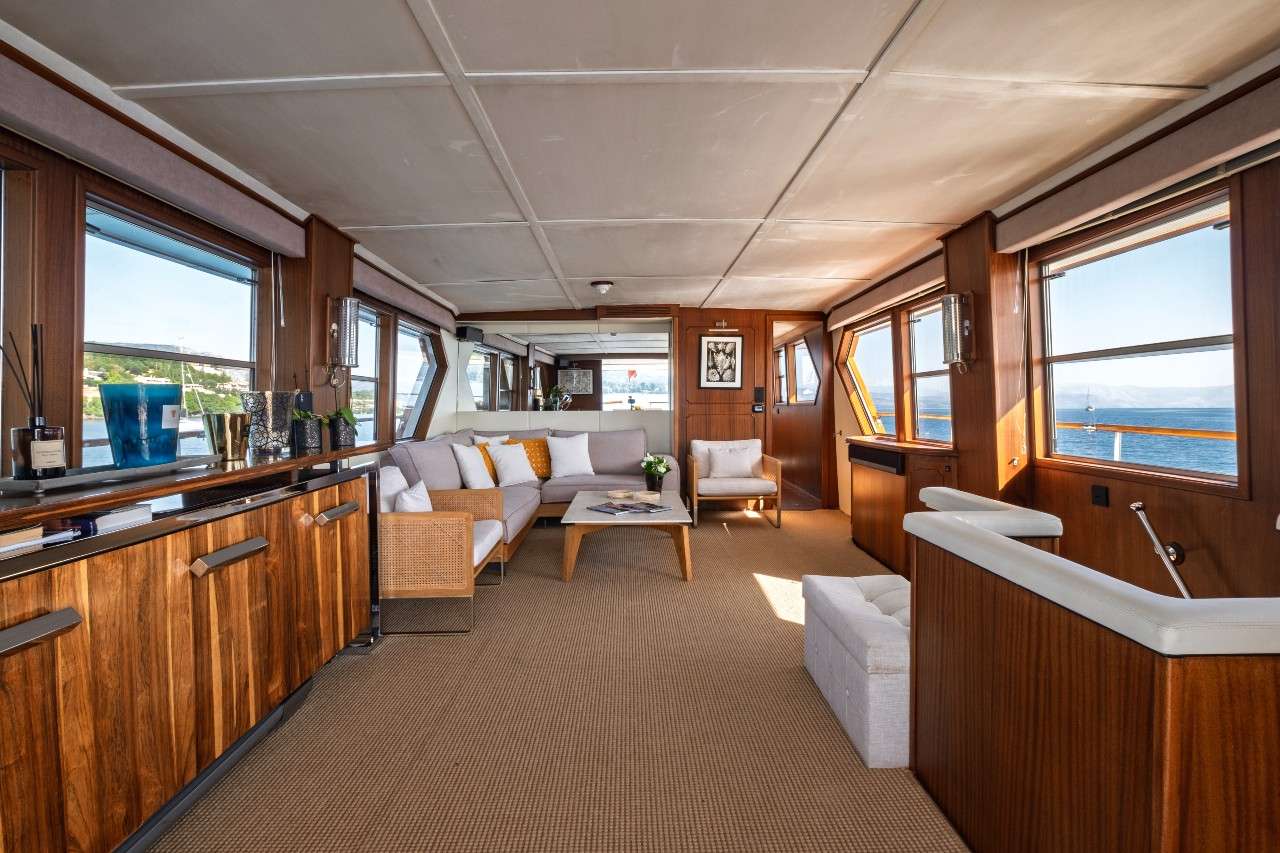 Saloon