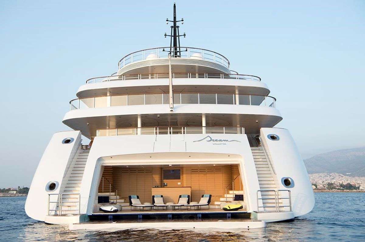 motor yacht DREAM