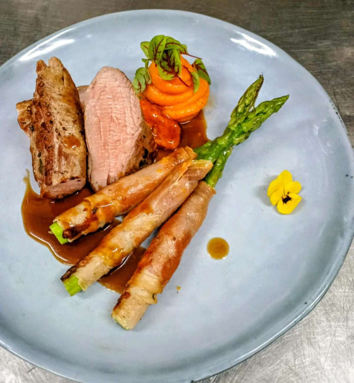 AURELIA Sample Menu item