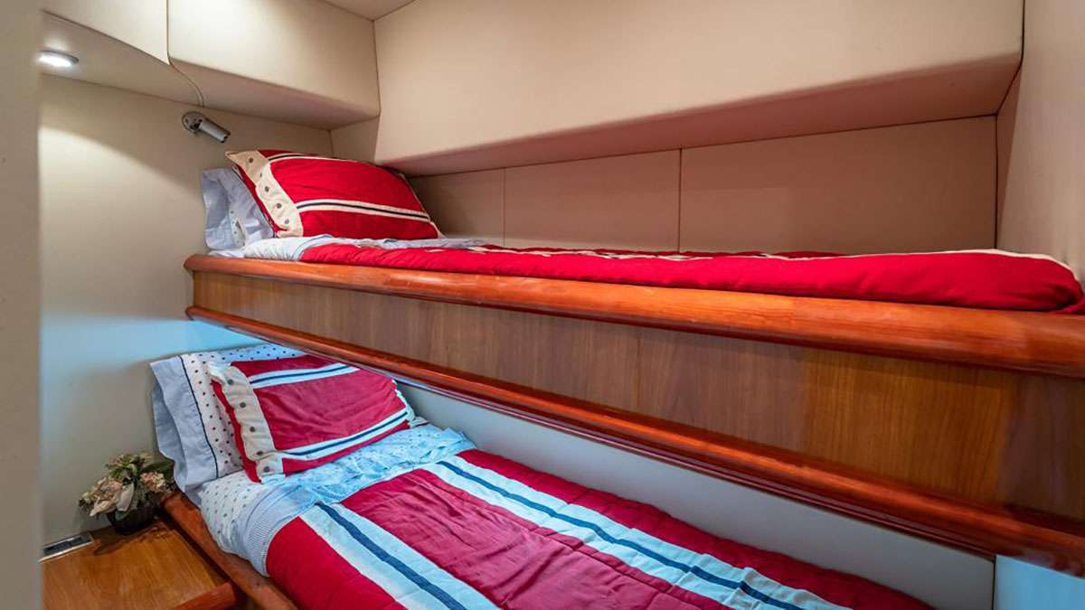Guest Single Bunks