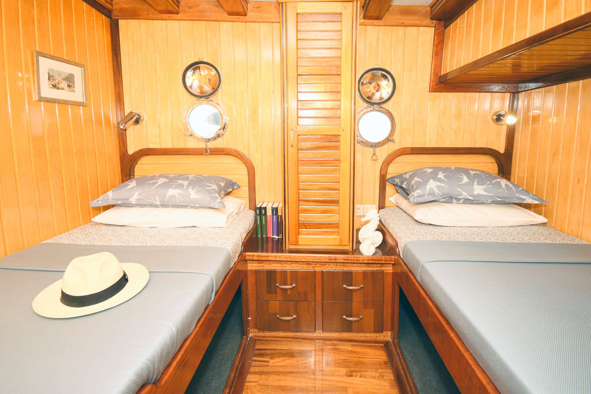 9038brochure9