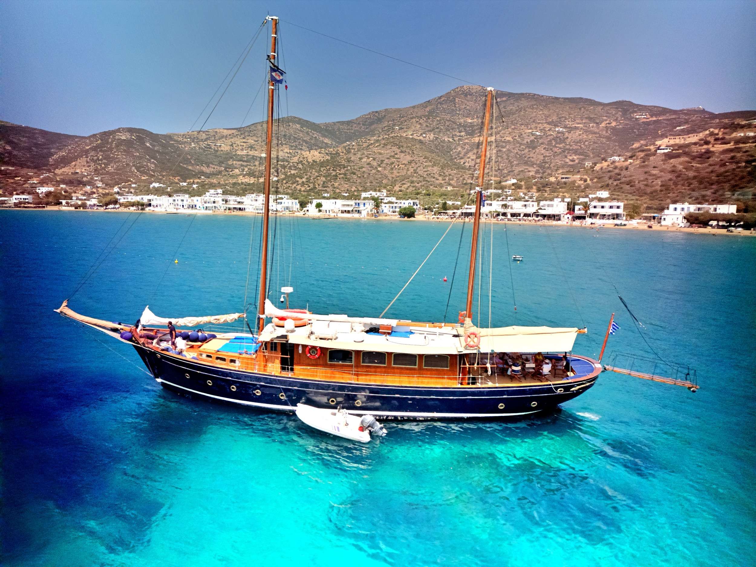 Aphrodite Image 1/15