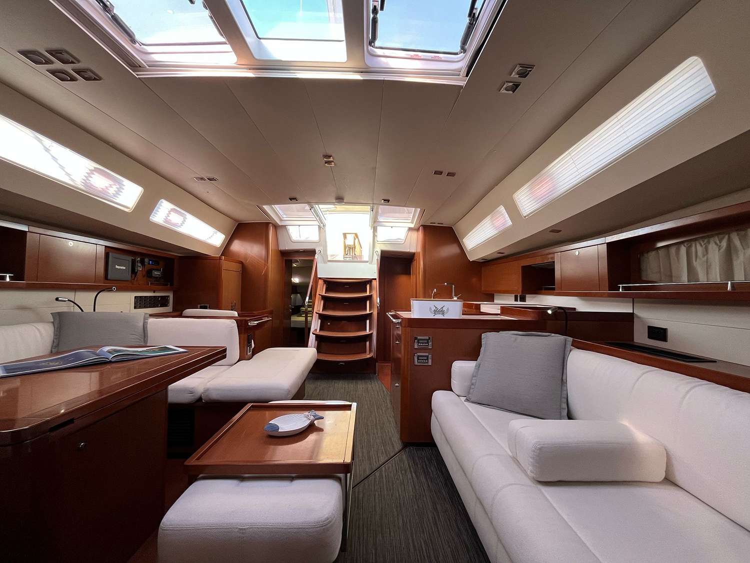 Saloon
